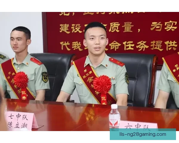佛罗伦萨欧协联连战连捷展现意甲劲旅统治力剑指冠军再启荣耀征程