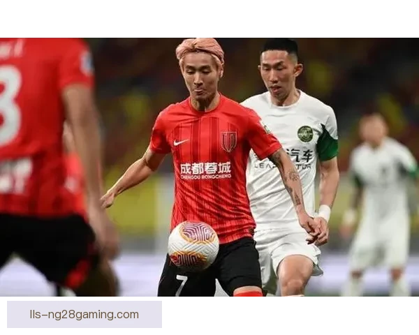 韦世豪加盟成都蓉城后状态火热 助力球队迎来新局面 韦世豪加盟成都蓉城后状态火热 助力球队迎来新局面