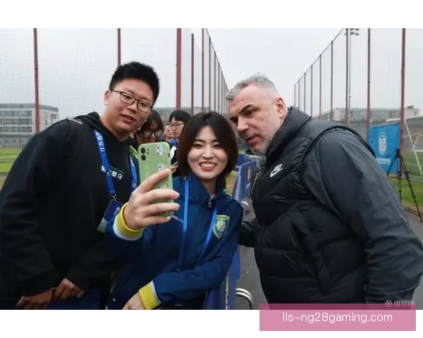班达高价转会加盟奥兰多荣耀引发球迷热议